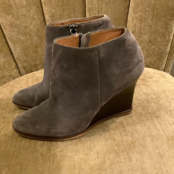 Booties - Picture 3 of 8